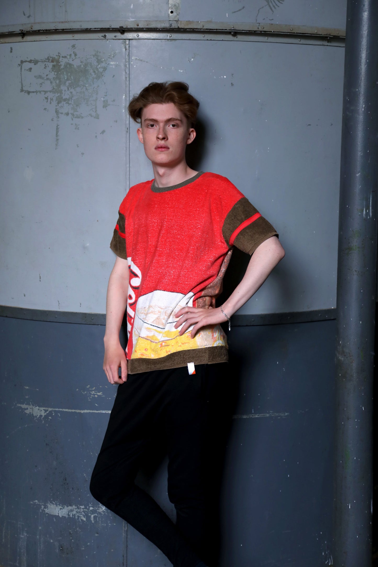 Unique Unisex T-shirt Upcycling Cola, size M